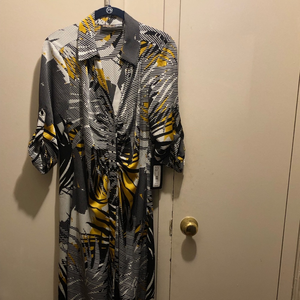 Gabrielle Union Print Maxi dress with side slit